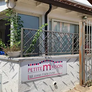 Couette-café Petite Maison, Posada (Sardinia)